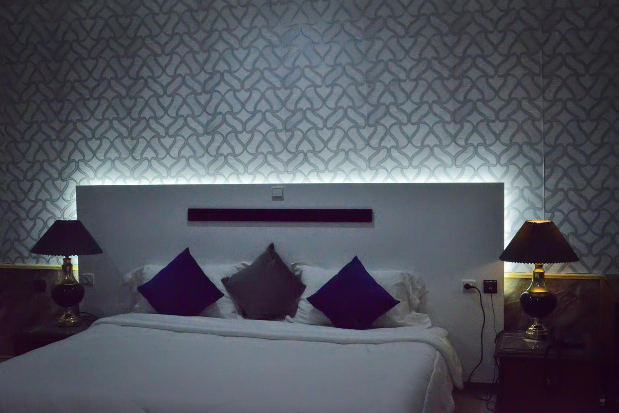 Free Zone Hotel Gzennaïa Екстериор снимка