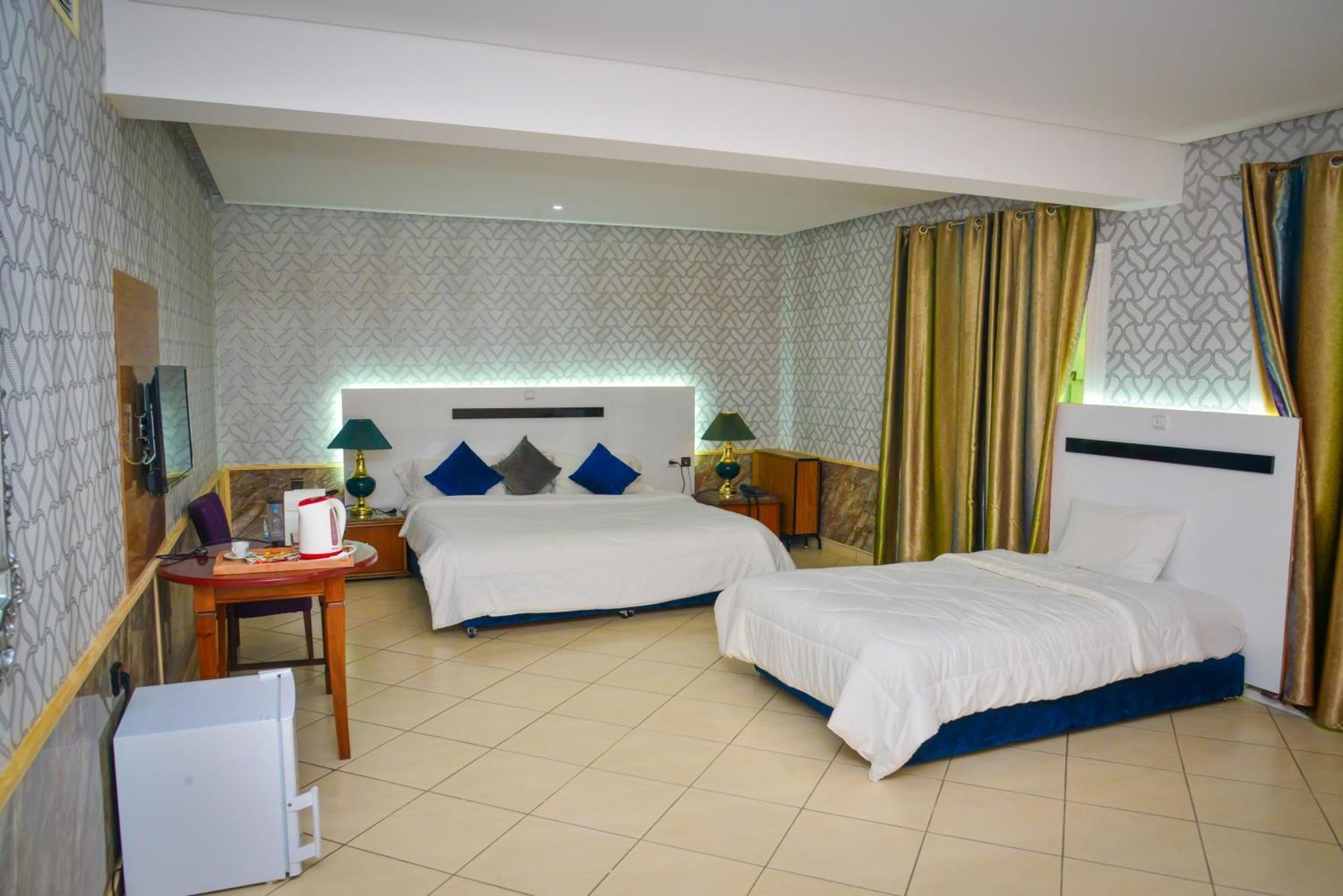 Free Zone Hotel Gzennaïa Екстериор снимка