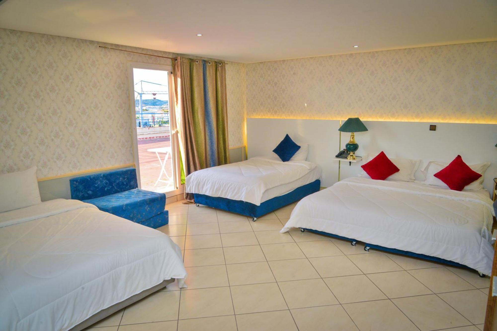 Free Zone Hotel Gzennaïa Екстериор снимка