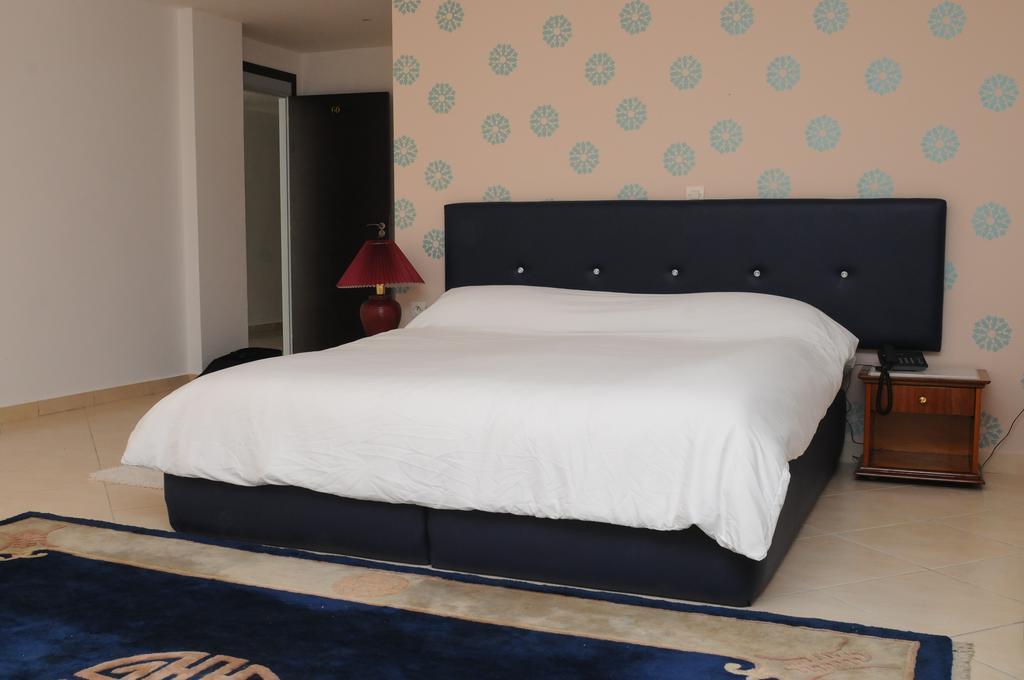 Free Zone Hotel Gzennaïa Стая снимка