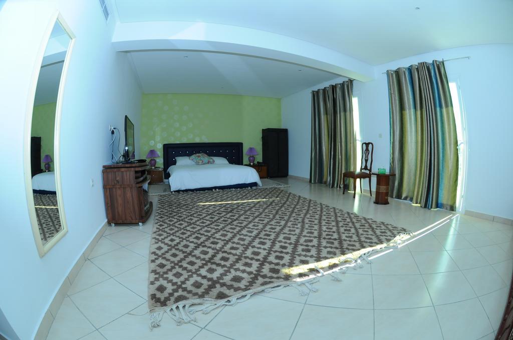 Free Zone Hotel Gzennaïa Стая снимка