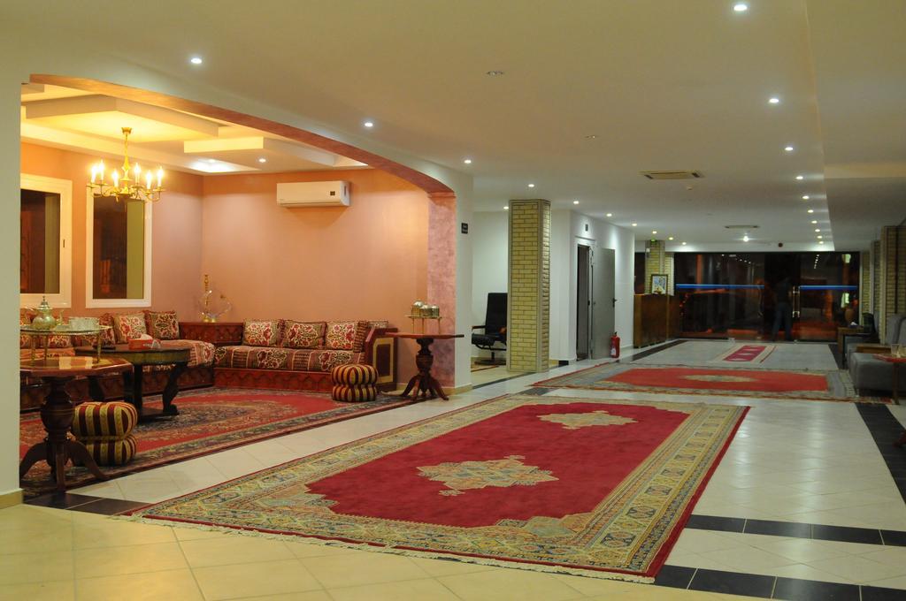 Free Zone Hotel Gzennaïa Екстериор снимка